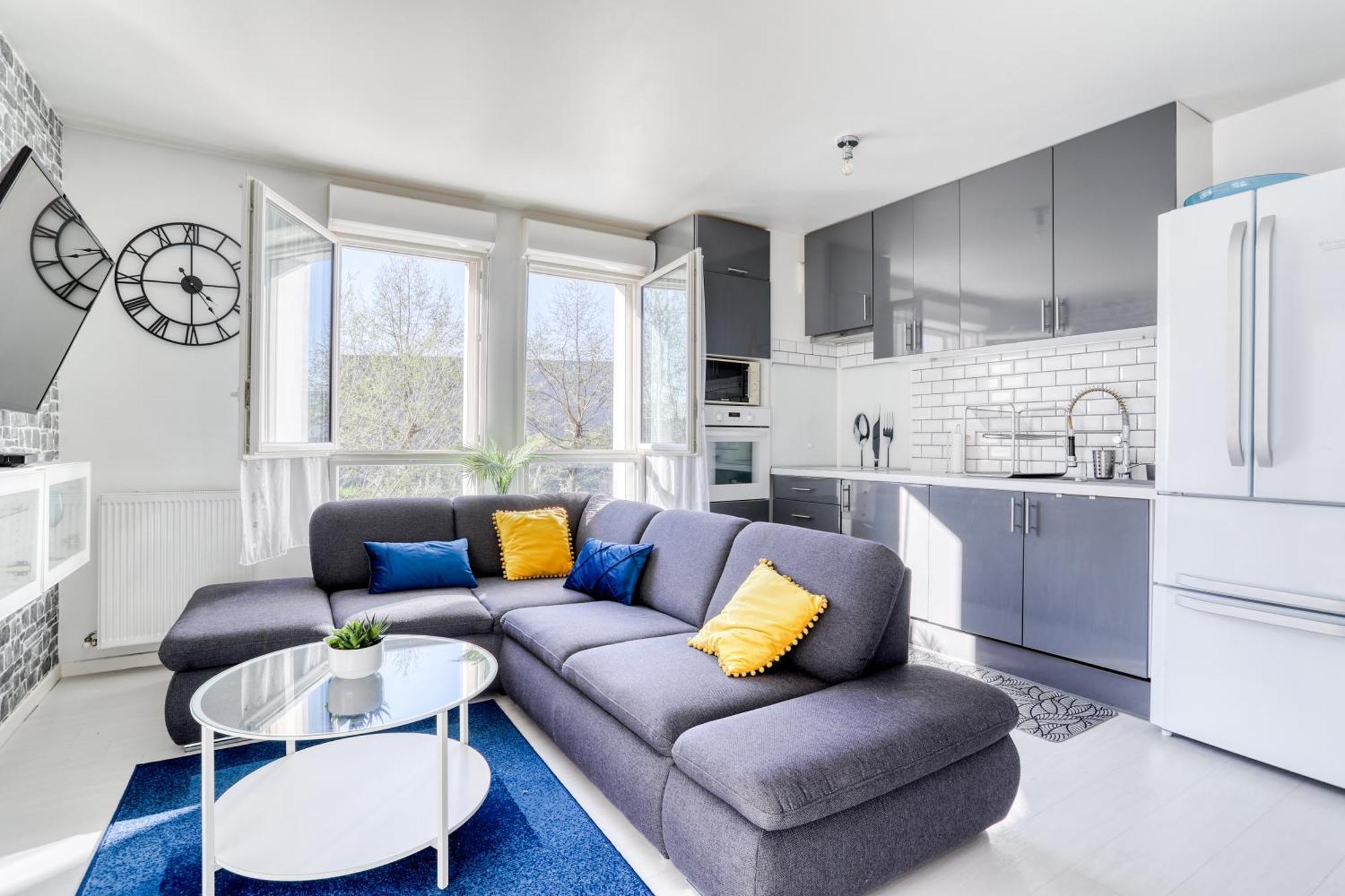 "Le Serenity ", Appartement Spacieux ,Balcon, Parking Prive Gratuit, Netflix, Proche Cdg Et Stade De France Stains Exterior photo